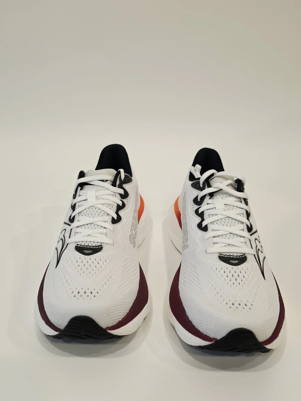 Saucony Ride 19 Men’s White Running Shoes Burgundy & Orange Accent US Size 10